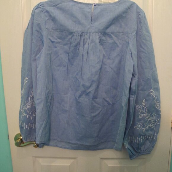 Lascana Pure Collection Baby Blue top with white embroidery with Tags  Size 6 - Picture 4 of 7